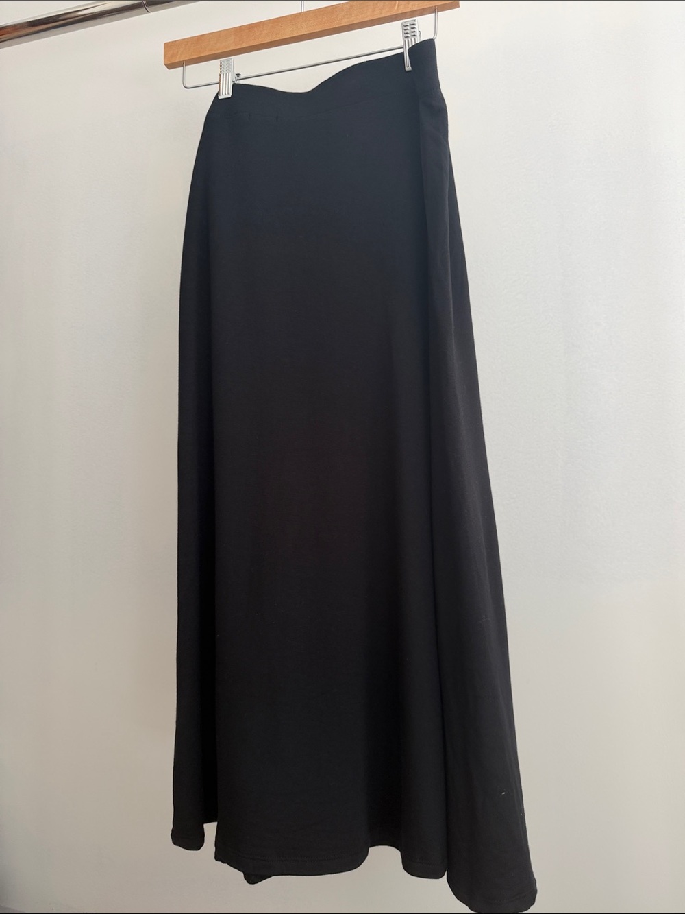 BLEUSALT The A-Line Skirt in Black